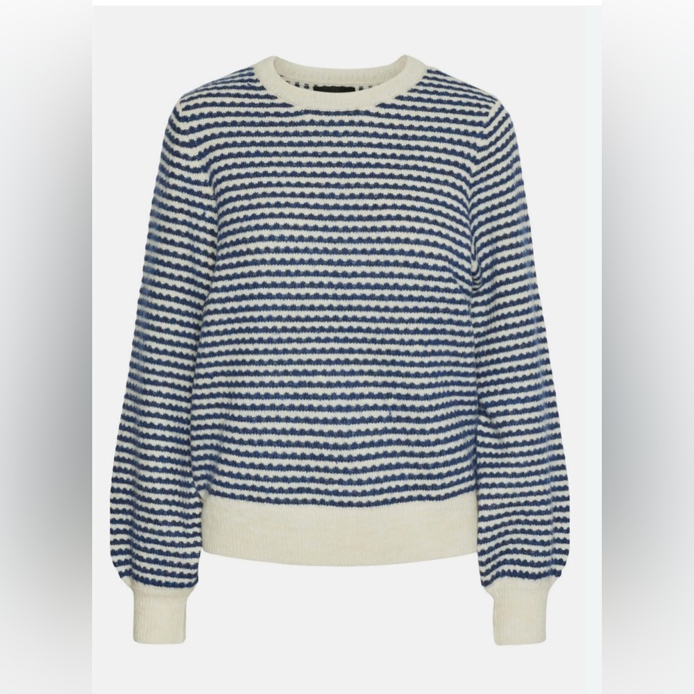 pieces  Navy and White Striped Sweater small